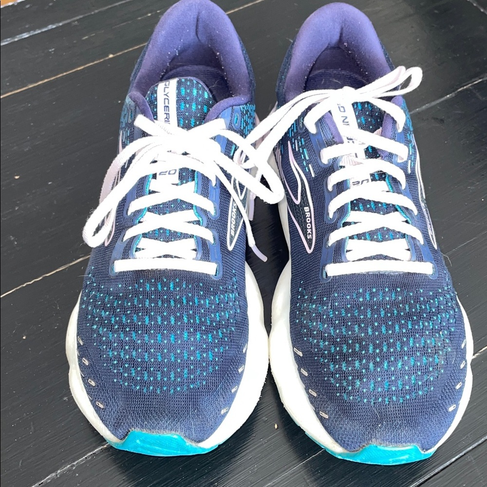 Brooks Glycerin 20 Neutral Running Shoes.  9.5B. Men's 8/Women's 9.5 B Width